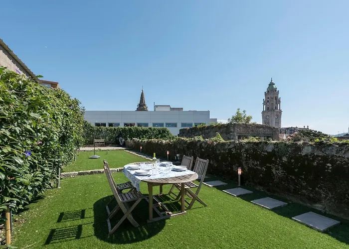 Bmyguest - Almada Garden Apartment